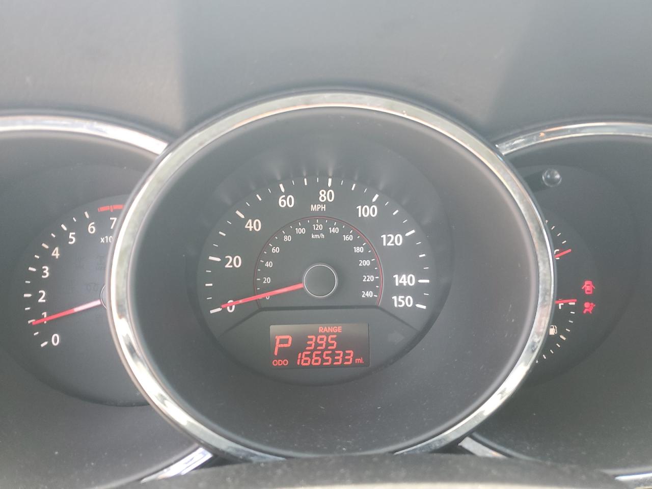 2011 Kia Sorento Base VIN: 5XYKTCA18BG140237 Lot: 65899775