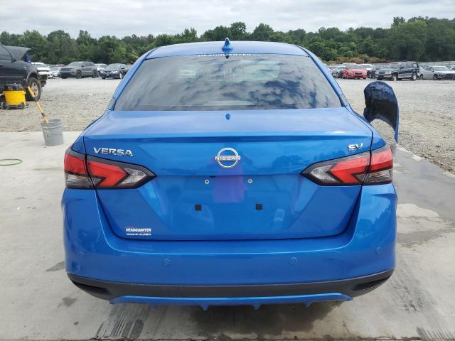  NISSAN VERSA 2024 Синий