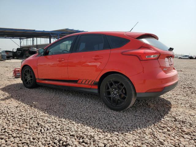 Hatchbacks FORD FOCUS 2016 Czerwony