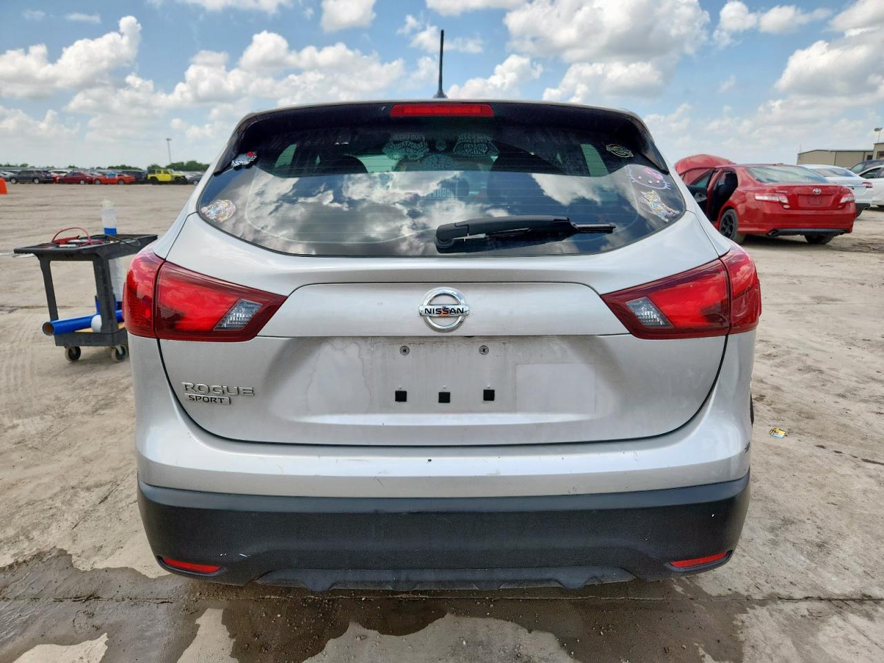 2019 Nissan Rogue Sport S VIN: JN1BJ1CP4KW236576 Lot: 64810395