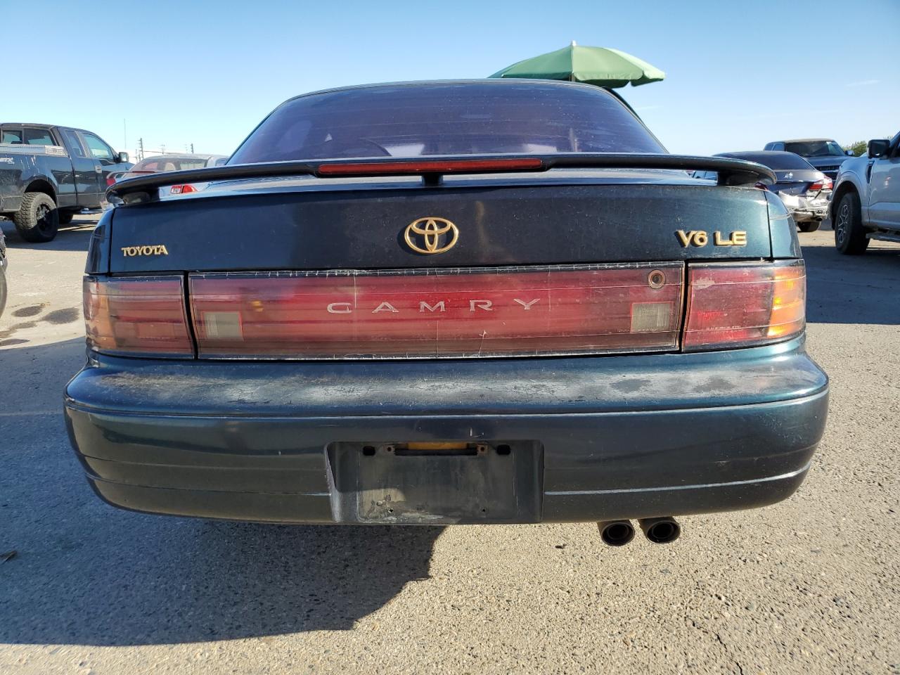 1994 Toyota Camry Le VIN: 4T1GK12E0RU064810 Lot: 66139765