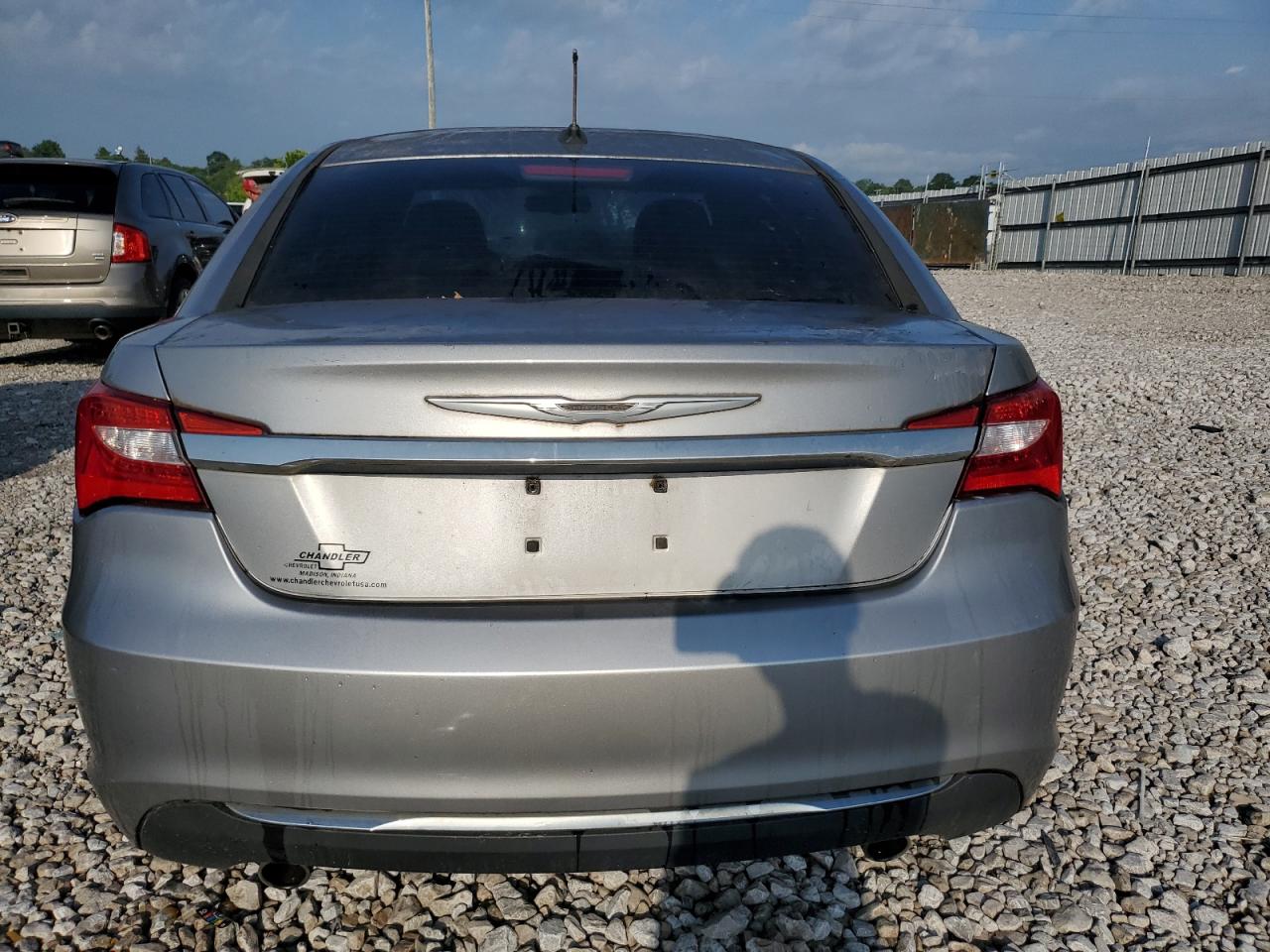 2013 Chrysler 200 Limited VIN: 1C3CCBCG0DN683890 Lot: 64745995