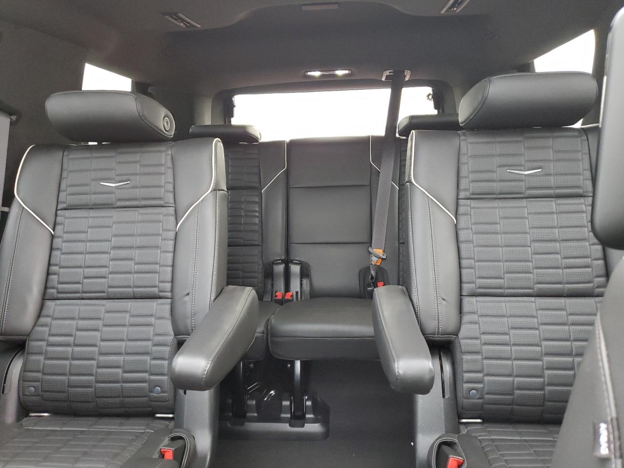 2021 Cadillac Escalade Sport Platinum VIN: 1GYS4GKL5MR435847 Lot: 63283435