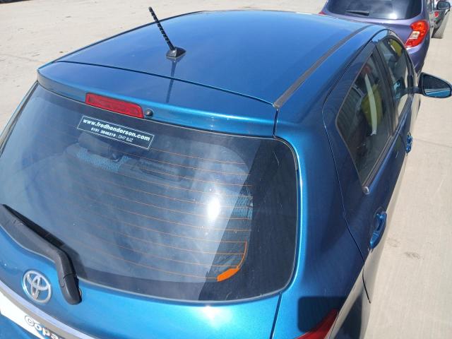 2012 TOYOTA YARIS TR V