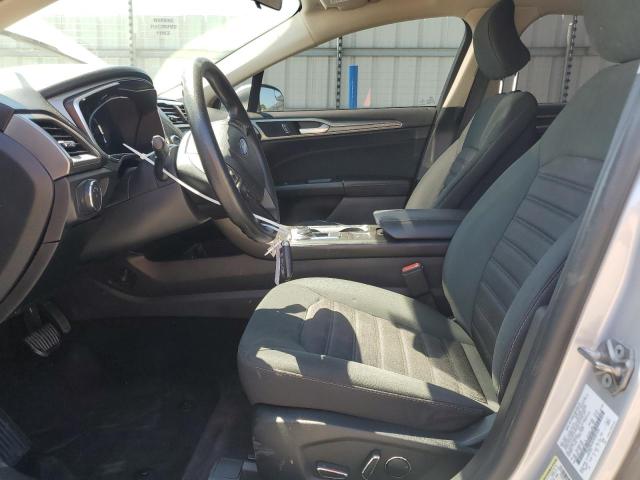  FORD FUSION 2018 Srebrny