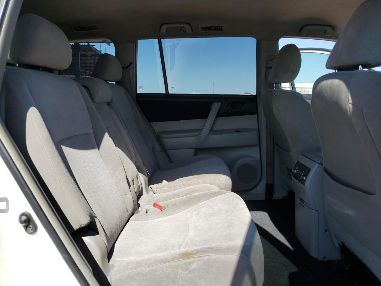 2013 Toyota Highlander Base VIN: 5TDZA3EH4DS040654 Lot: 65068865