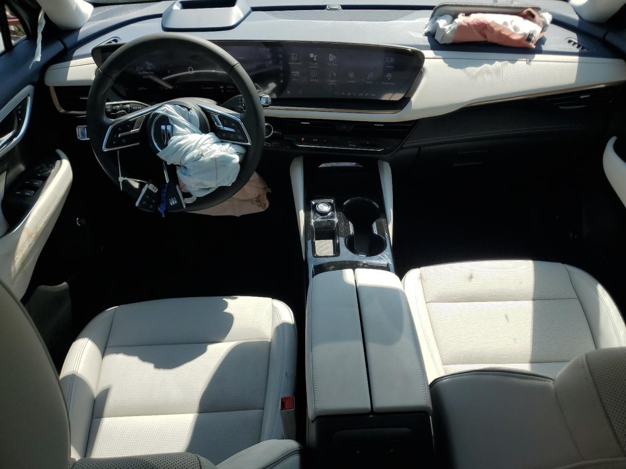 2024 Buick Envision Avenir VIN: LRBFZSE43RD072760 Lot: 63040555