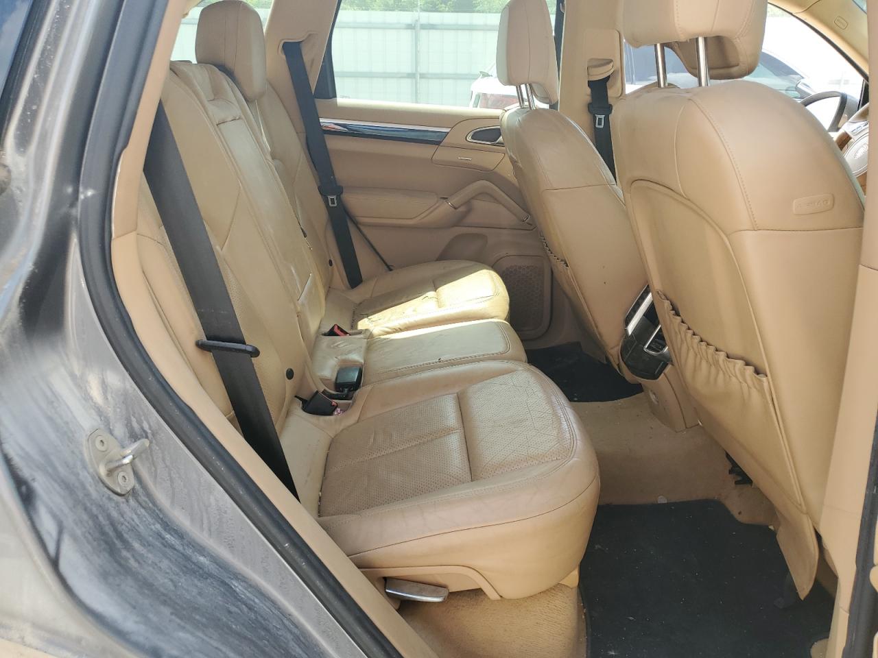 2011 Porsche Cayenne VIN: WP1AA2A23BLA09952 Lot: 62886395