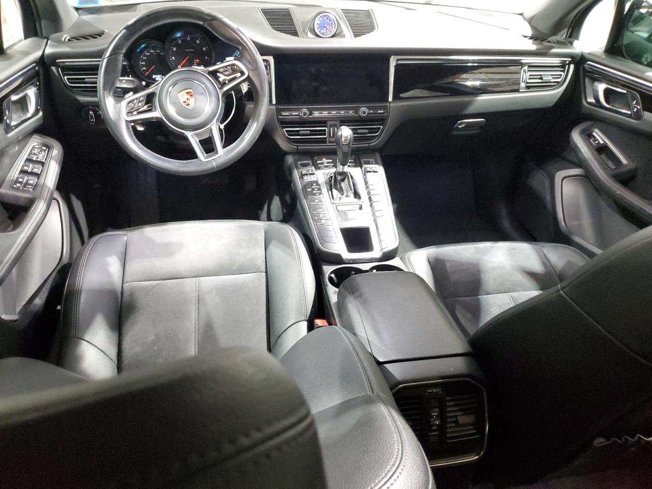 2020 Porsche Macan VIN: WP1AA2A56LLB11712 Lot: 64056835