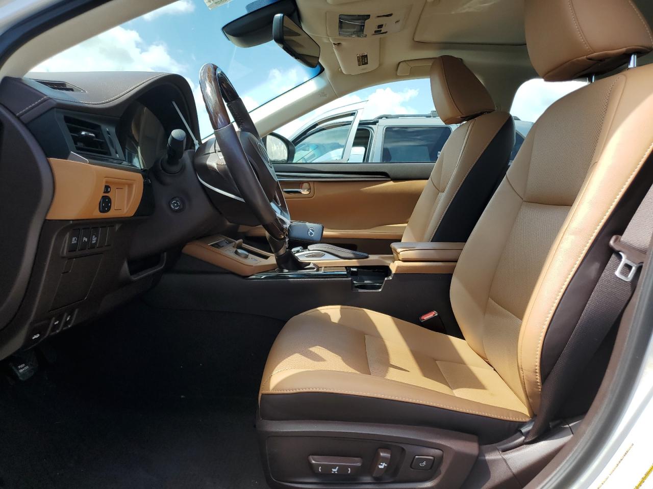2017 Lexus Es 350 VIN: 58ABK1GG9HU061982 Lot: 64067795