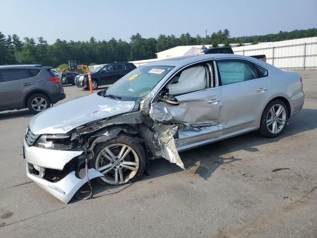  VOLKSWAGEN PASSAT 2015 Srebrny
