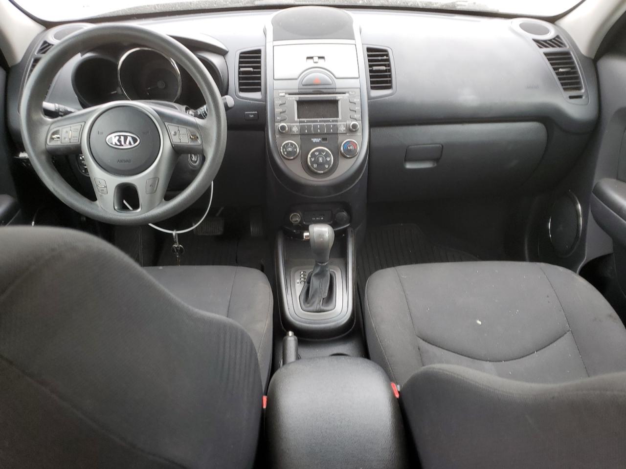 2011 Kia Soul + VIN: KNDJT2A23B7338736 Lot: 63638985