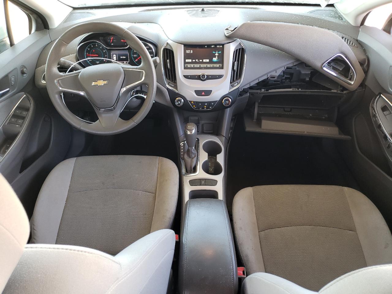 2018 Chevrolet Cruze Ls VIN: 1G1BC5SM2J7134491 Lot: 64506445