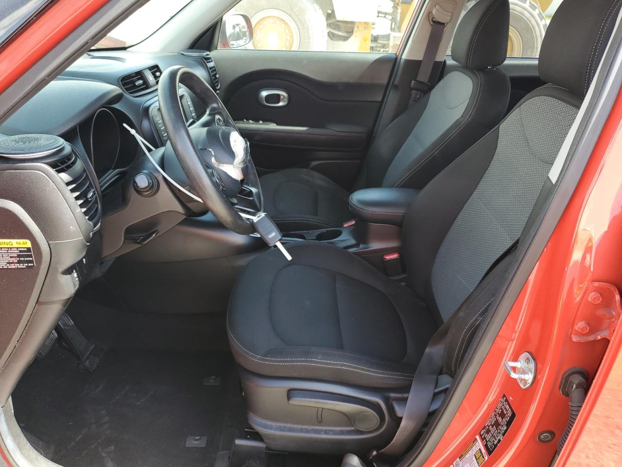 2018 Kia Soul + VIN: KNDJP3A50J7517982 Lot: 65599055