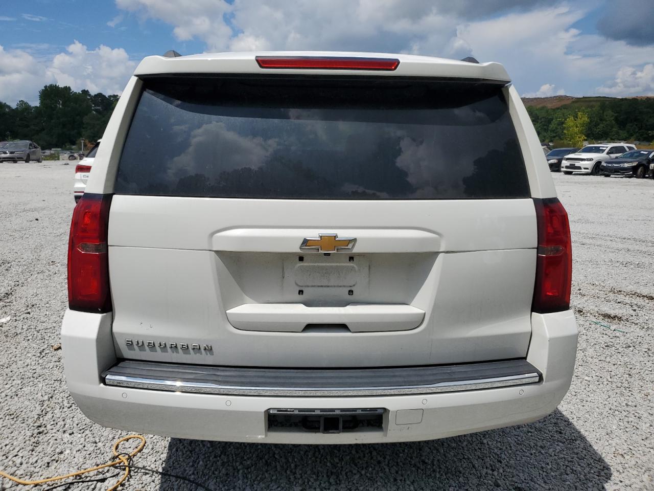 2019 Chevrolet Suburban C1500 Lt VIN: 1GNSCHKC1KR117310 Lot: 64401125