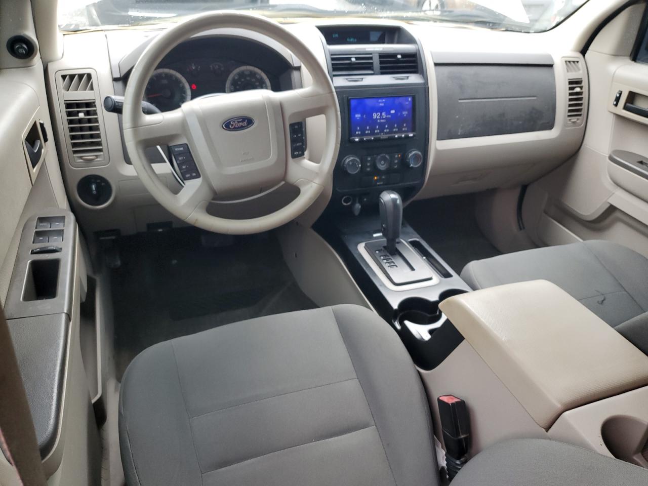 2009 Ford Escape Xls VIN: 1FMCU02799KA87986 Lot: 65410175
