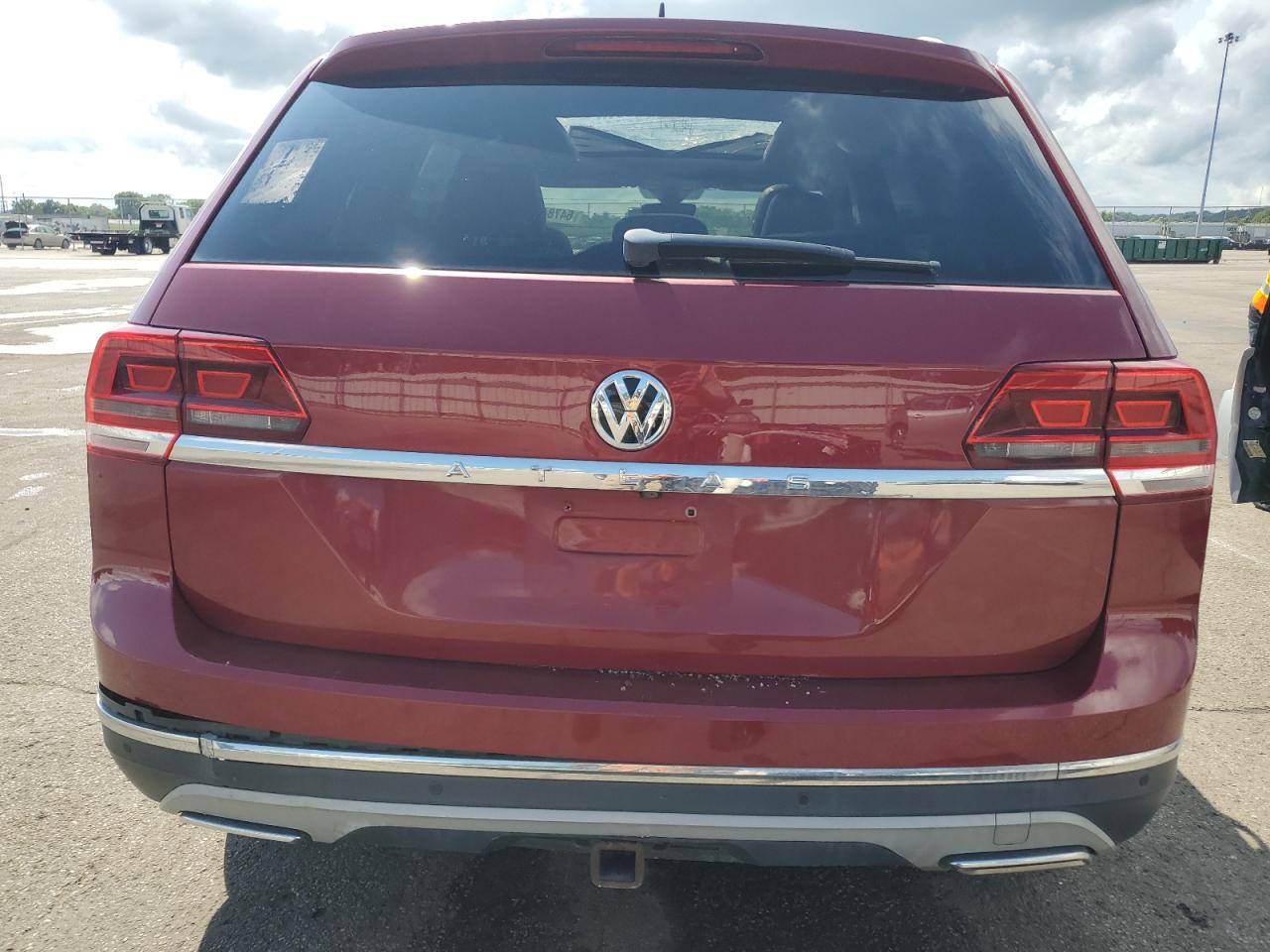 2018 Volkswagen Atlas Sel VIN: 1V2ER2CA7JC510923 Lot: 64784805