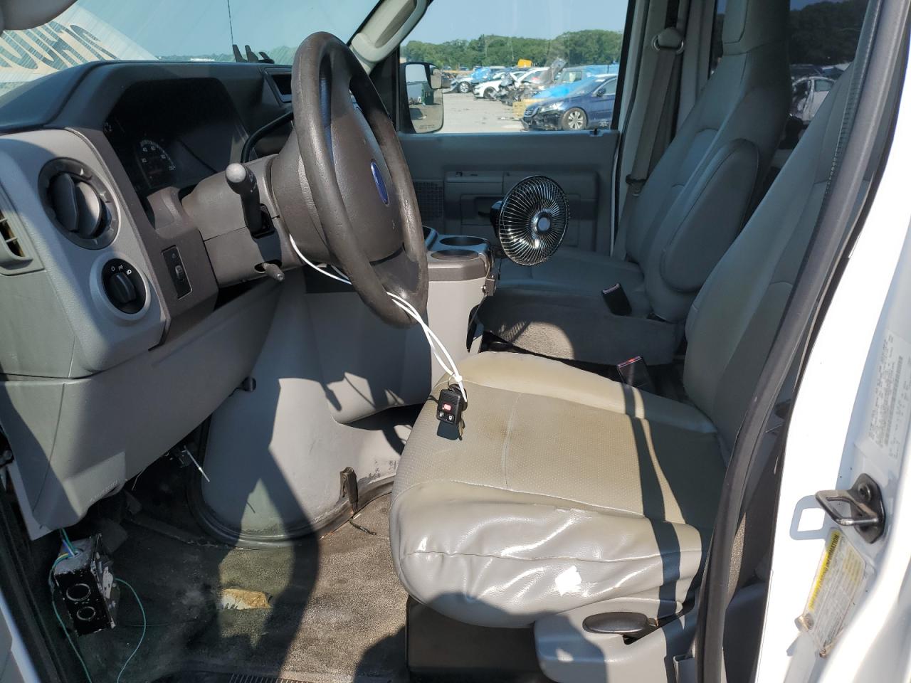 2012 Ford Econoline E250 Van VIN: 1FTNE2EW4CDB25869 Lot: 64228925