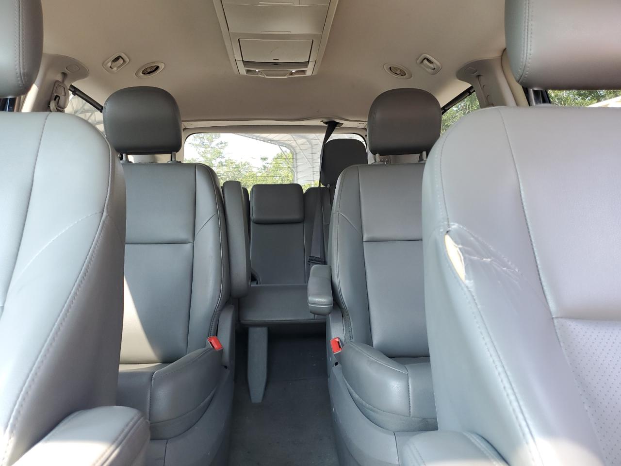 2011 Volkswagen Routan Se VIN: 2V4RW3DG5BR670723 Lot: 63796935
