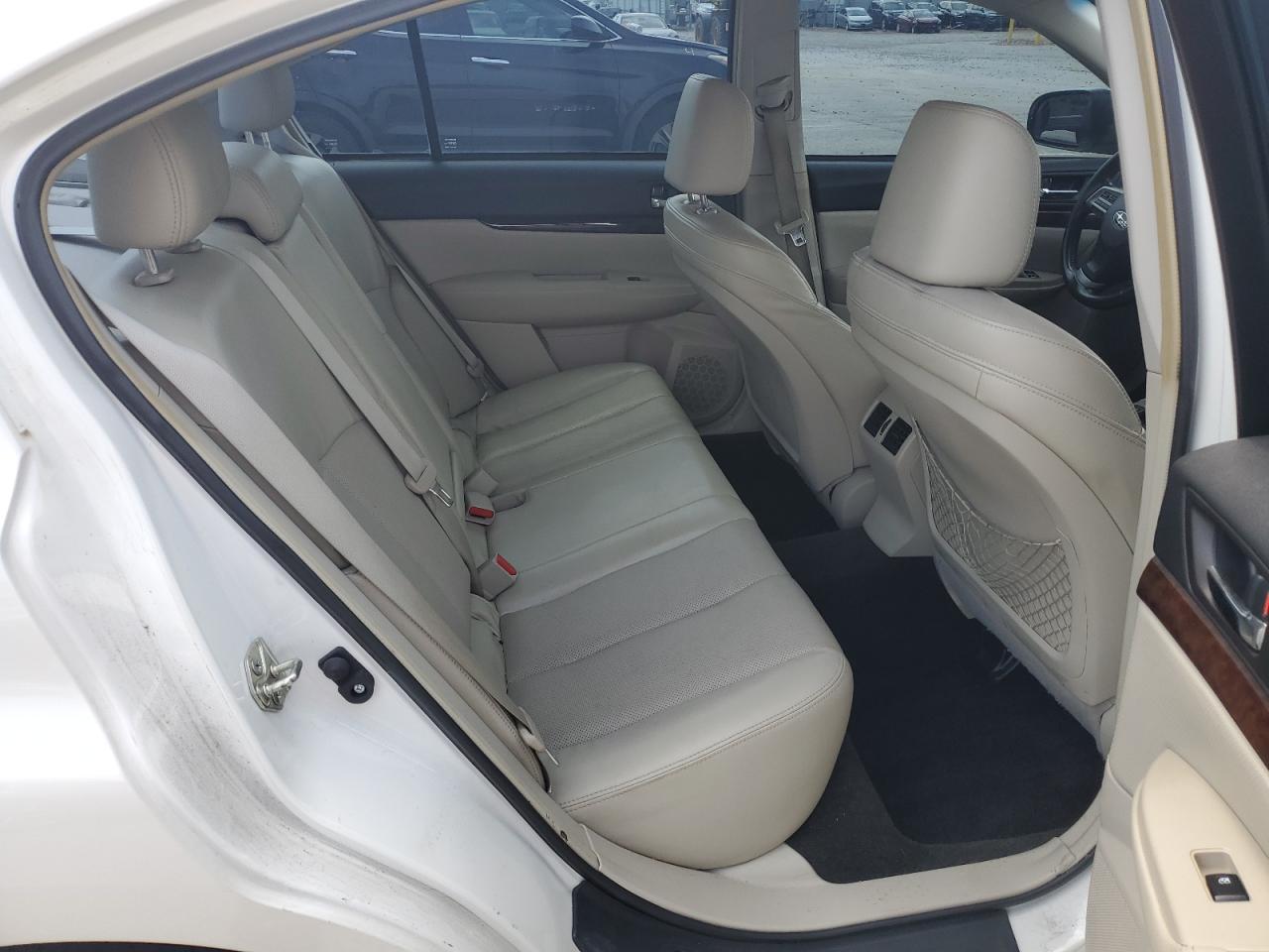 2014 Subaru Legacy 2.5I Limited VIN: 4S3BMCL68E3035597 Lot: 65158075