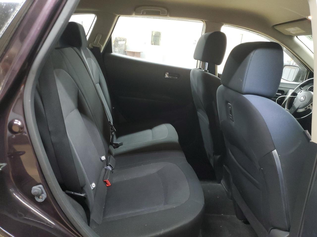 2014 Nissan Rogue Select S VIN: JN8AS5MV5EW701949 Lot: 64558255