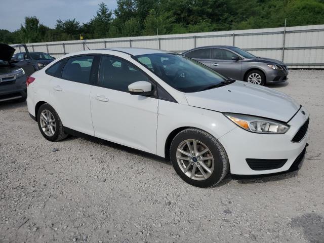  FORD FOCUS 2016 Biały