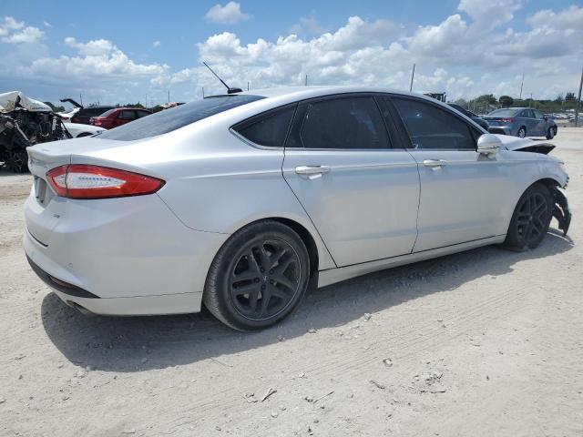  FORD FUSION 2016 Серебристый