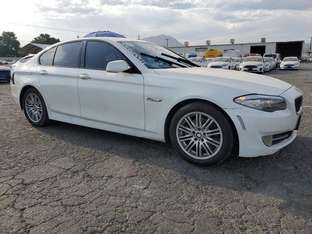 2011 BMW 528 I VIN: WBAFR1C50BC746699 Lot: 65530955
