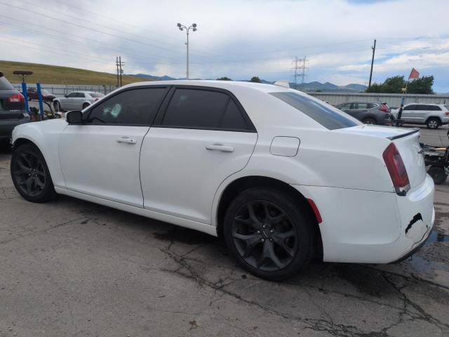  CHRYSLER 300 2021 Белый