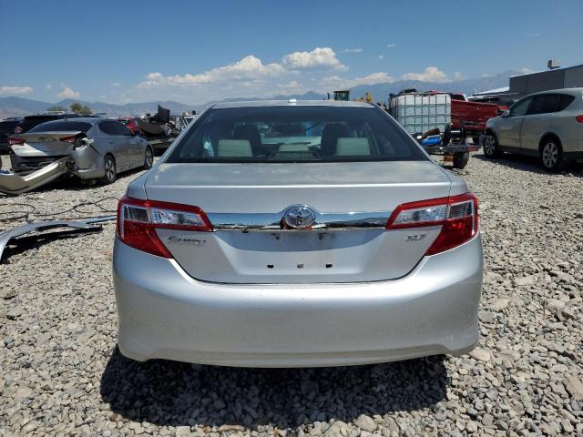  TOYOTA CAMRY 2013 Сріблястий