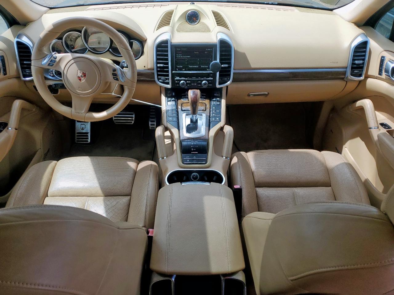 2013 Porsche Cayenne S Hybrid VIN: WP1AE2A20DLA14095 Lot: 64215625