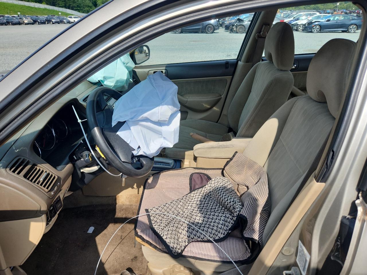 2004 Honda Civic Ex VIN: 2HGES26804H581818 Lot: 64684355