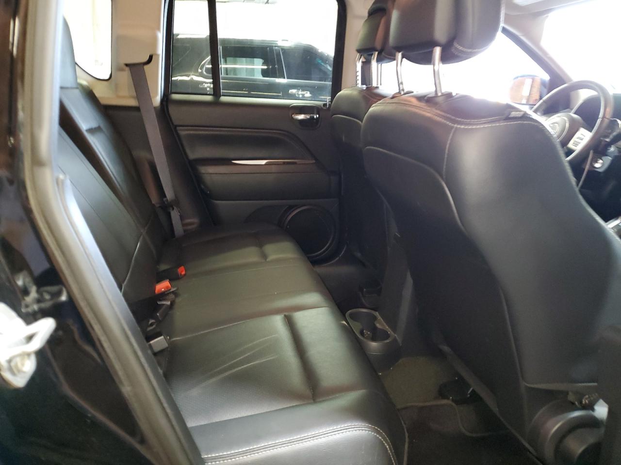 2016 Jeep Compass Latitude VIN: 1C4NJDEB0GD738761 Lot: 63696045