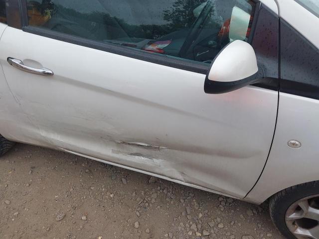 2012 FORD KA TITANIUM 