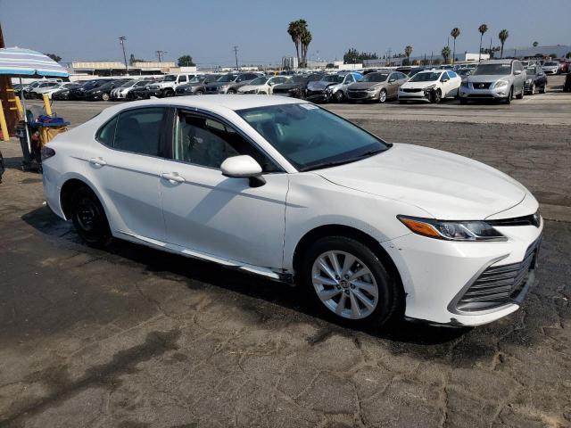  TOYOTA CAMRY 2024 Biały