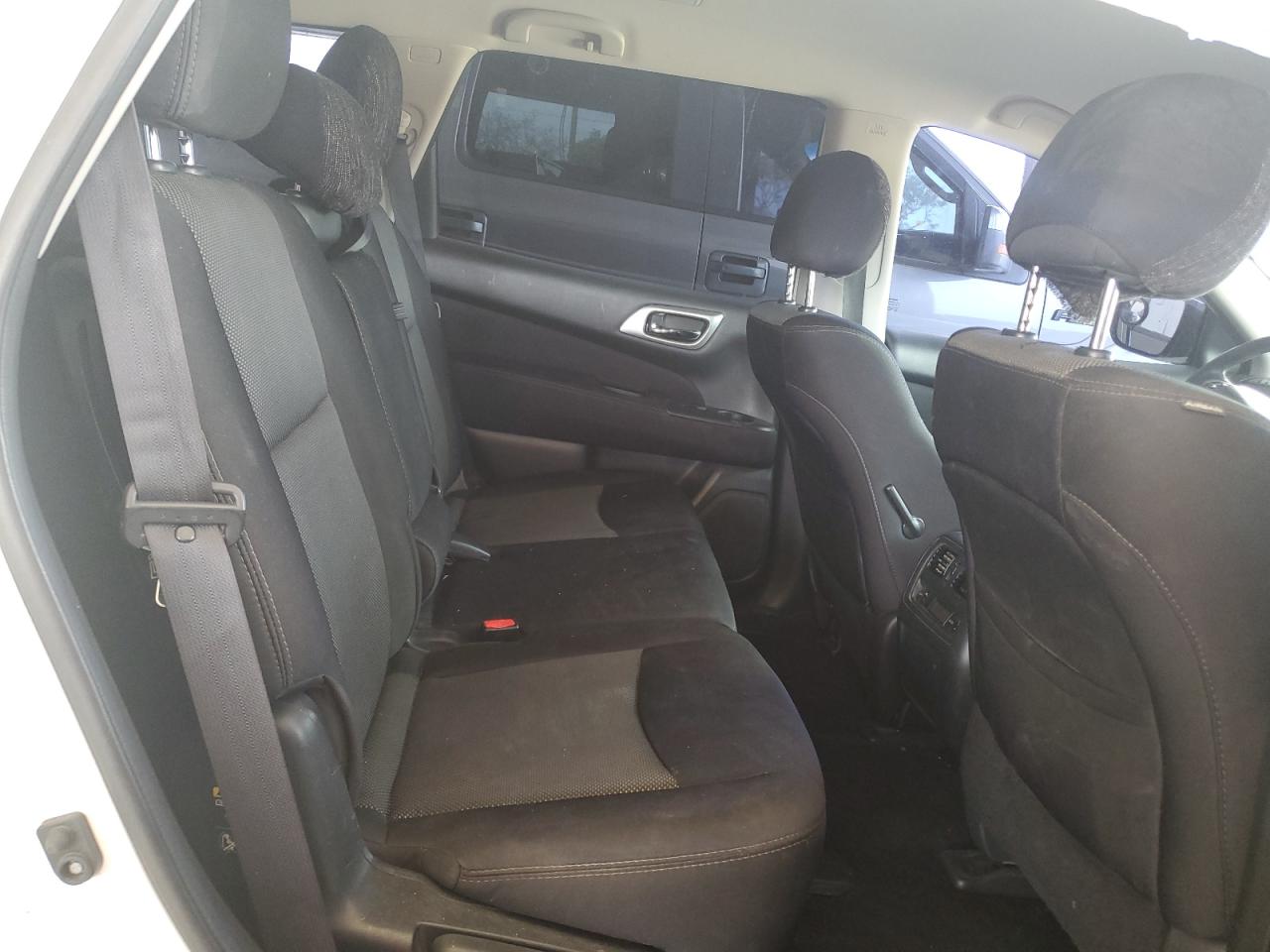 2017 Nissan Pathfinder S VIN: 5N1DR2MN7HC684222 Lot: 63348655