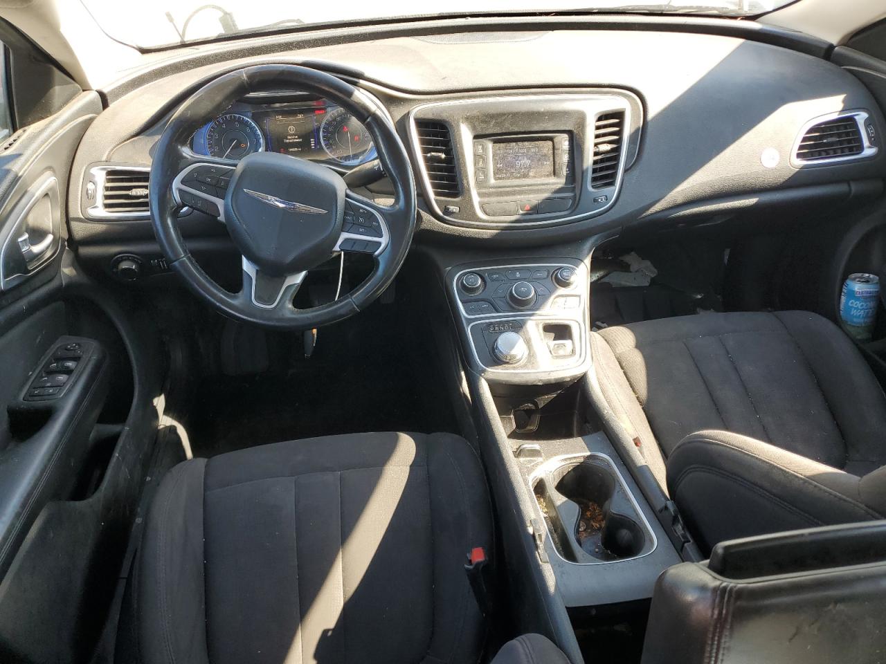 2015 Chrysler 200 Limited VIN: 1C3CCCAB5FN695310 Lot: 64444955