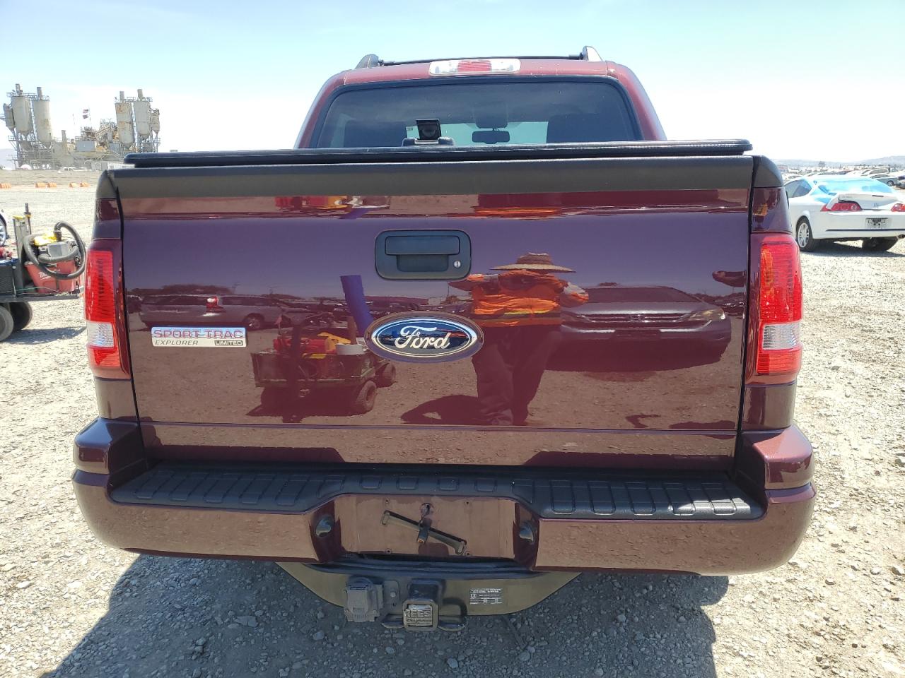 2007 Ford Explorer Sport Trac Limited VIN: 1FMEU33K07UA07523 Lot: 64148855