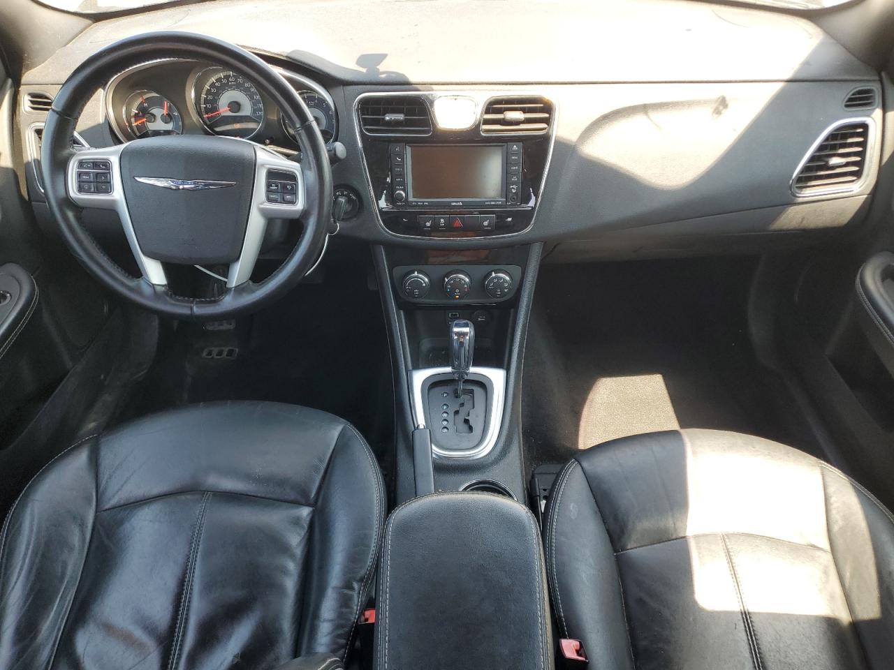 2011 Chrysler 200 Limited VIN: 1C3BC2FB9BN598197 Lot: 63580855