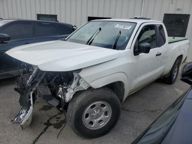  NISSAN FRONTIER 2024 Biały