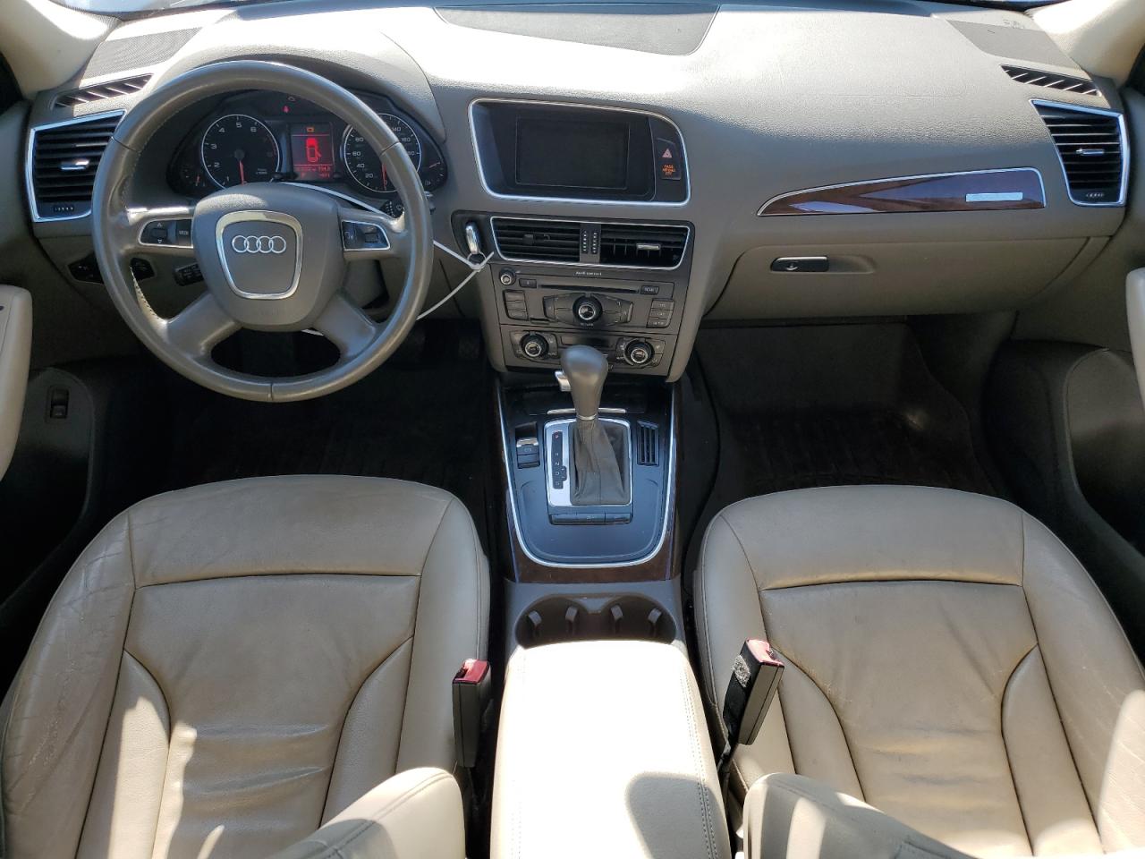 2011 Audi Q5 Premium VIN: WA1CFAFP8BA010434 Lot: 62290585