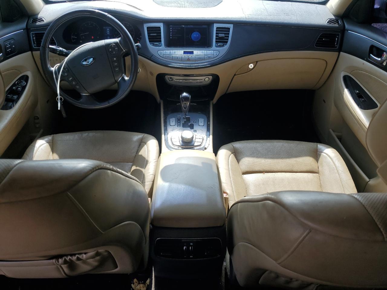 2010 Hyundai Genesis 4.6L VIN: KMHGC4DFXAU71403 Lot: 62883495