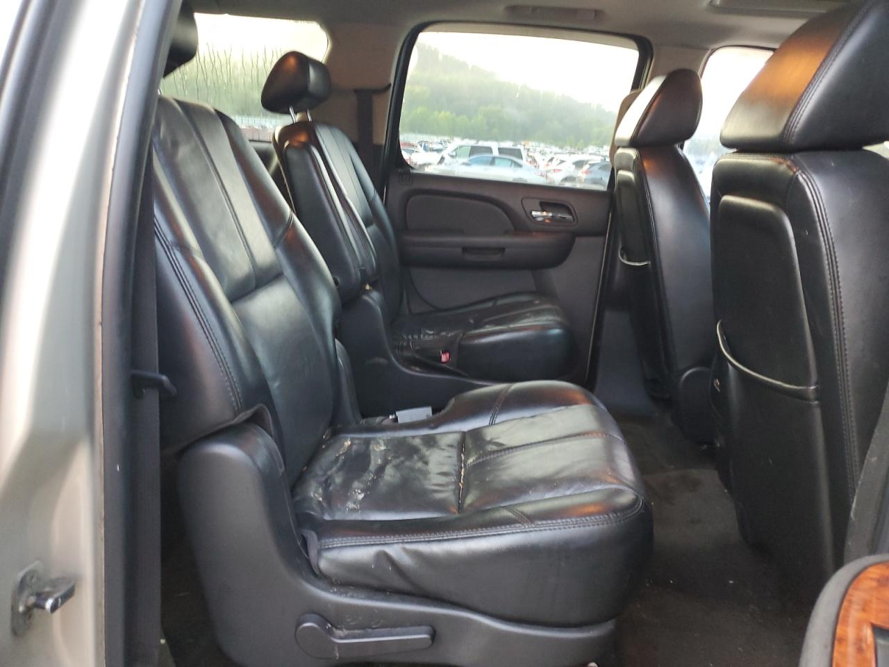 2007 Chevrolet Suburban K1500 VIN: 3GNFK16347G205684 Lot: 63731735