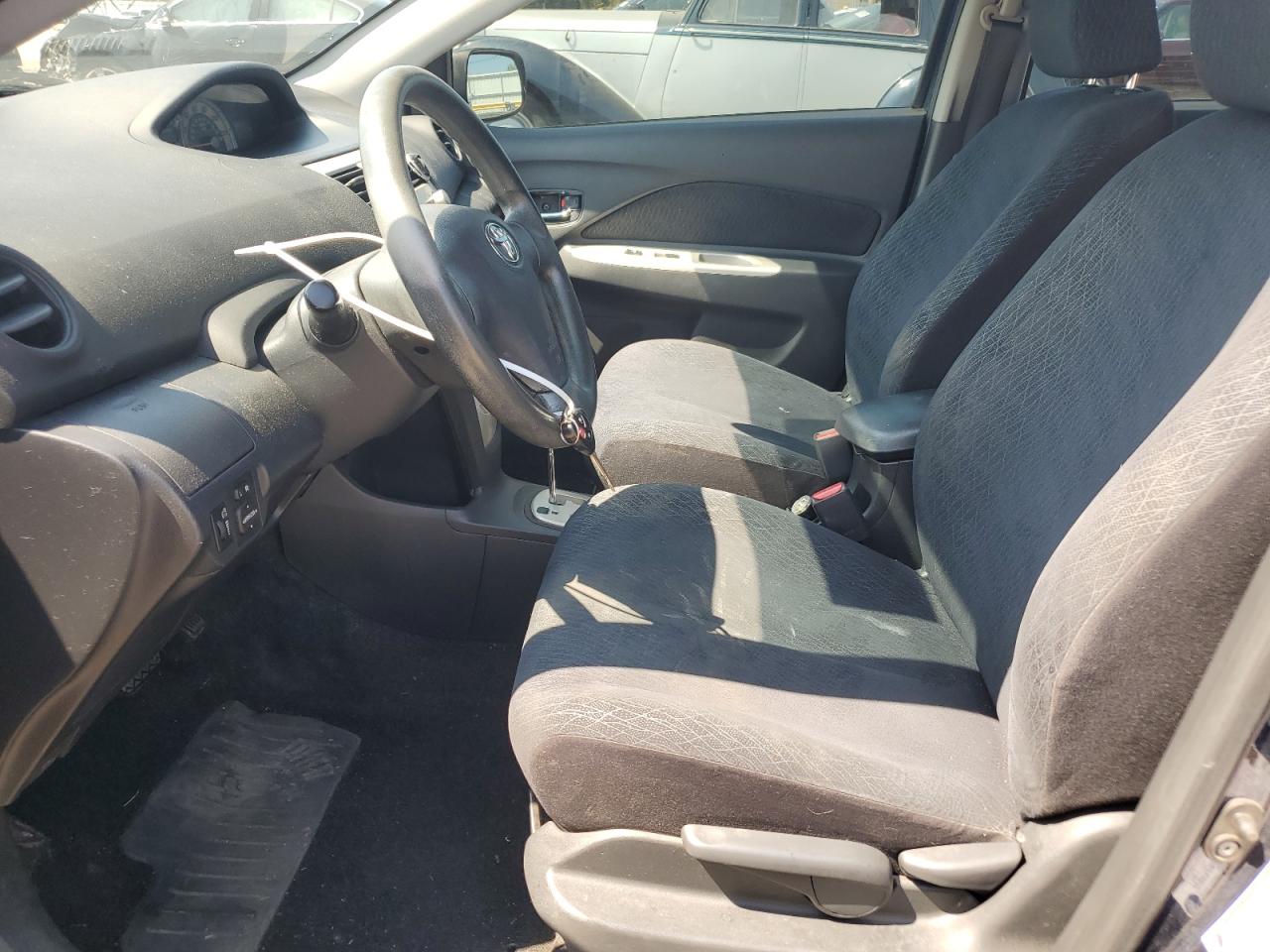 2008 Toyota Yaris VIN: JTDBT923084008762 Lot: 63163435