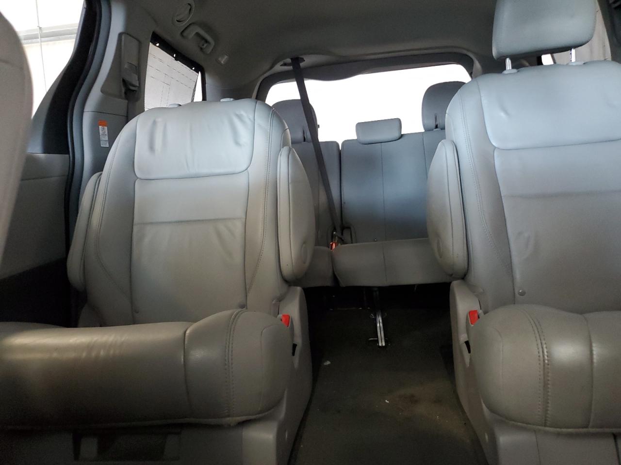 2017 Toyota Sienna Xle VIN: 5TDDZ3DC9HS165051 Lot: 63336725