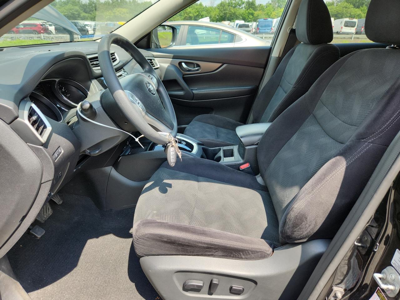 2014 Nissan Rogue S VIN: 5N1AT2MV2EC823902 Lot: 64988085