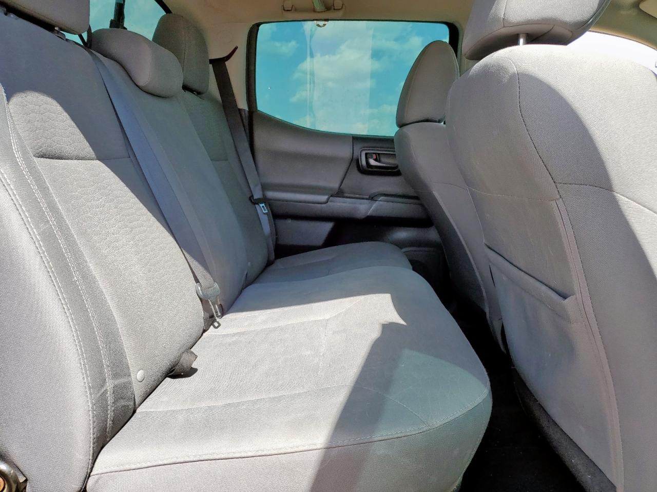 2016 Toyota Tacoma Double Cab VIN: 5TFAX5GN9GX064523 Lot: 64829845