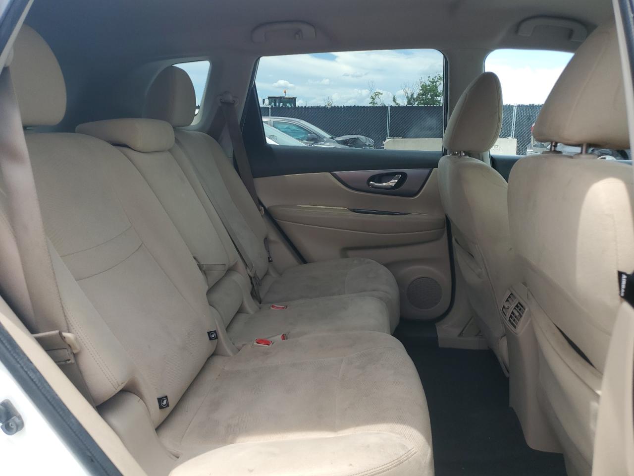 2016 Nissan Rogue S VIN: KNMAT2MT6GP671430 Lot: 65051095