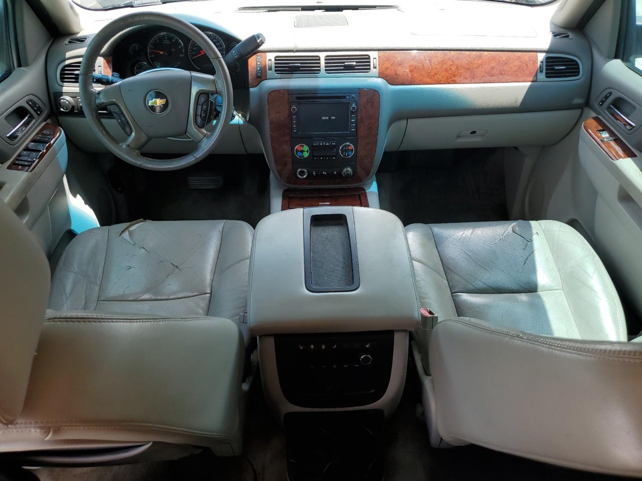 2011 Chevrolet Tahoe C1500 Ltz VIN: 1GNSCCE06BR194582 Lot: 64824945
