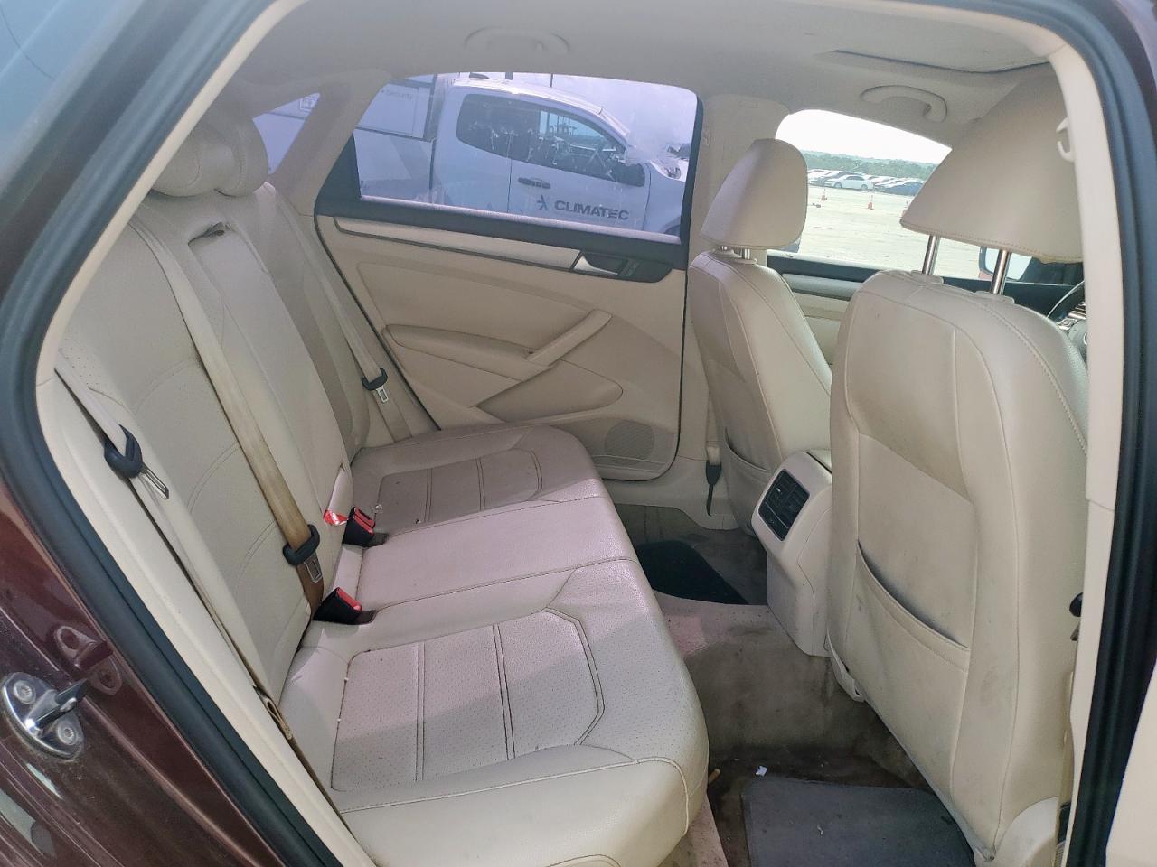 2014 Volkswagen Passat Se VIN: 1VWBN7A35EC089871 Lot: 64809495